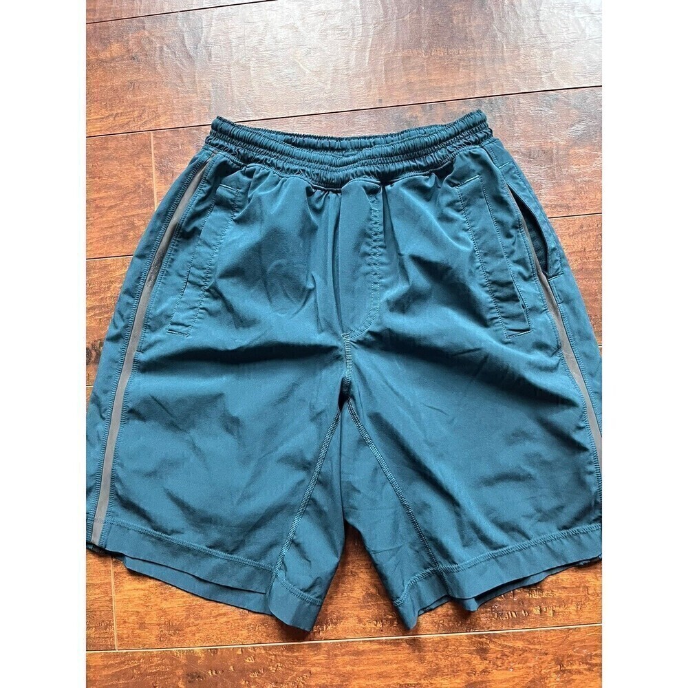 Lululemon Mens Casual Active Lined Work Out Shorts READ BELOW